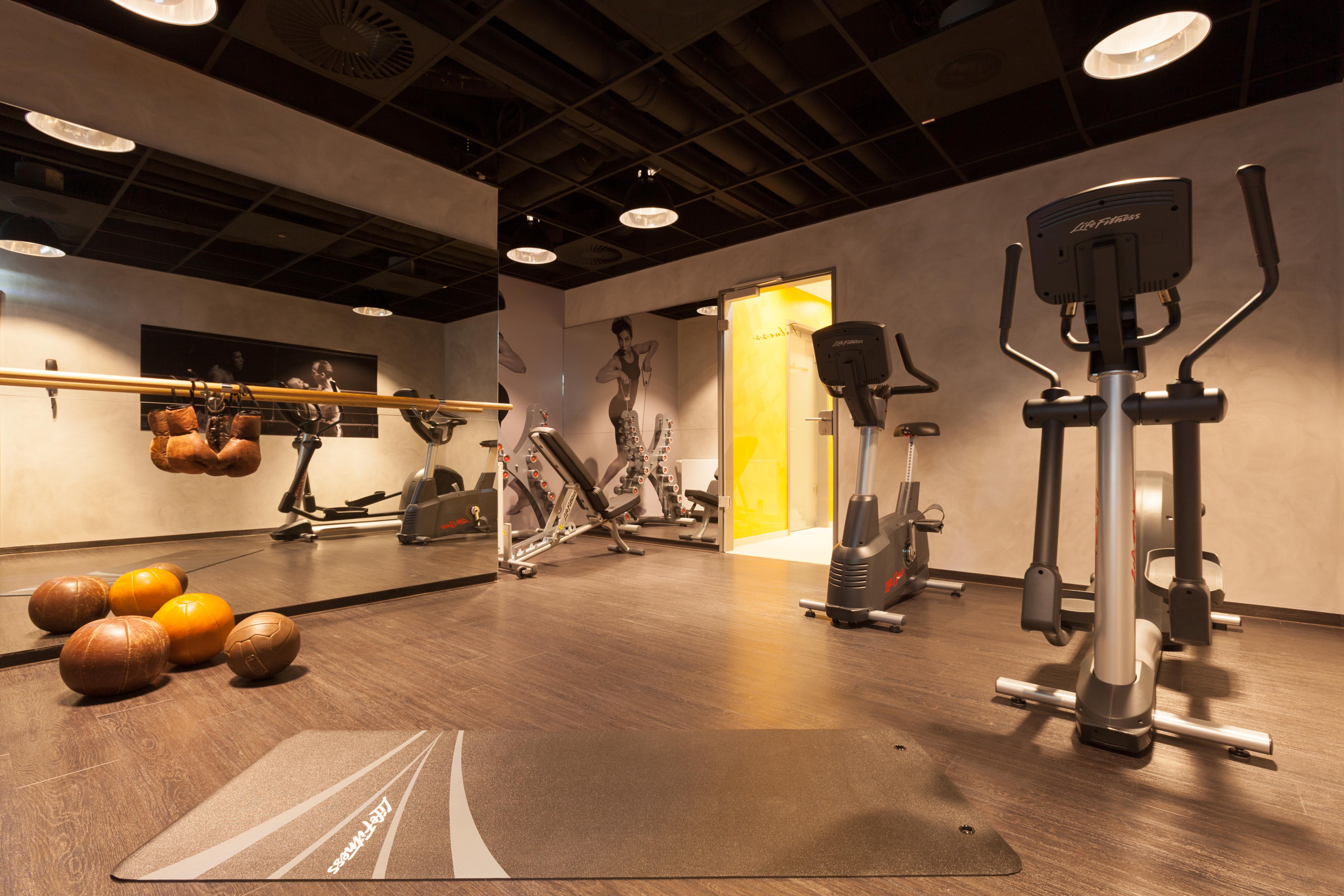 Vienna House Easy By Wyndham Osnabrueck City & Apartments Bagian luar foto