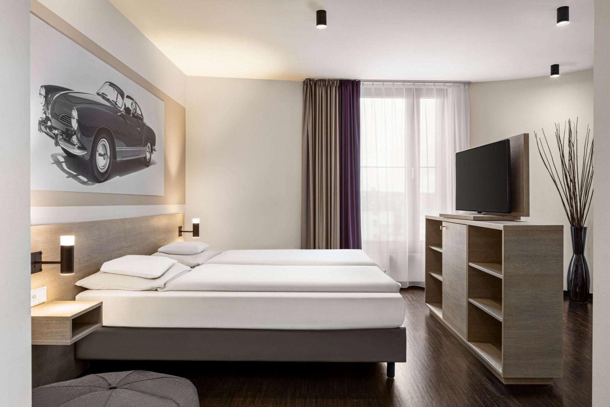 Vienna House Easy By Wyndham Osnabrueck City & Apartments Bagian luar foto