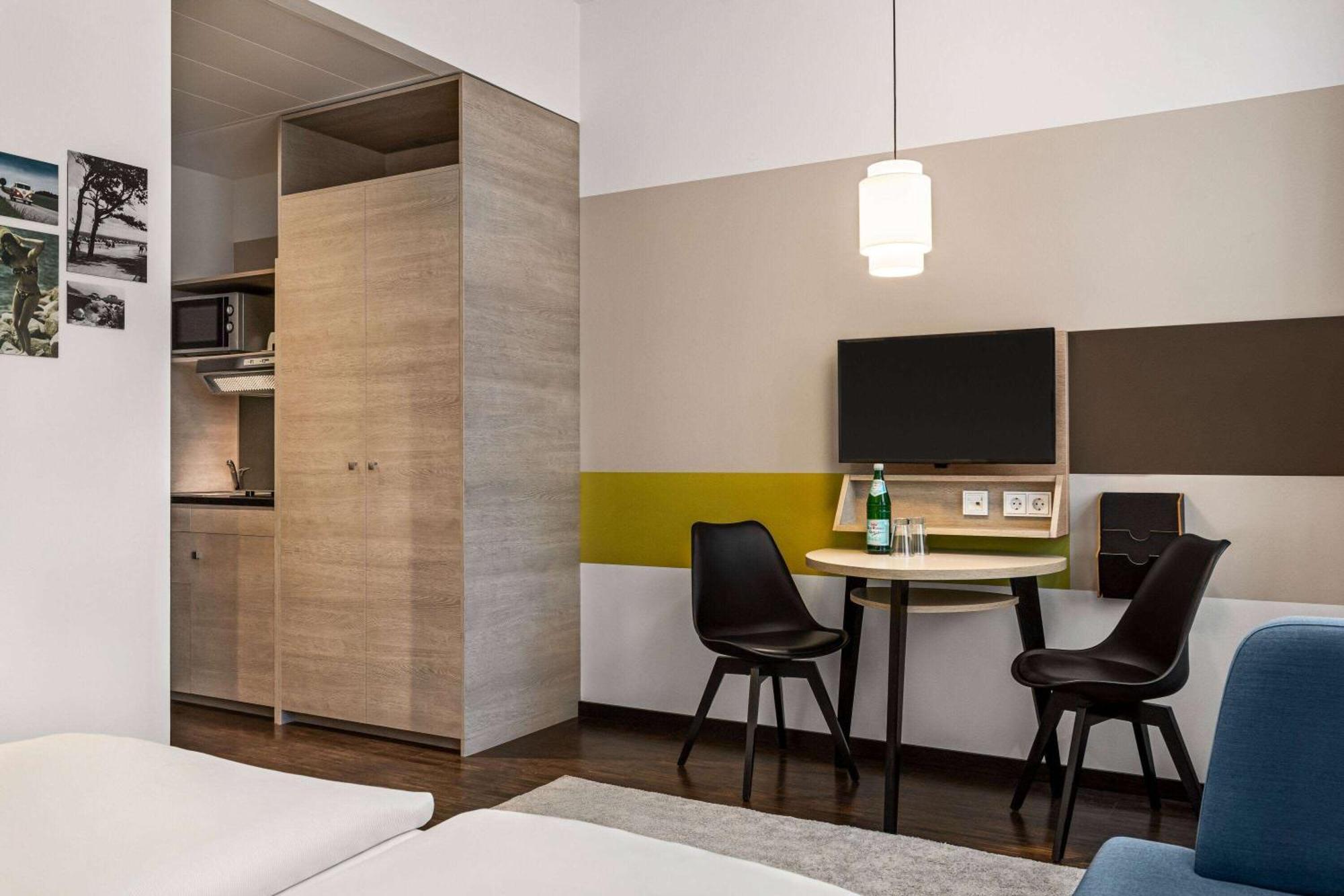 Vienna House Easy By Wyndham Osnabrueck City & Apartments Bagian luar foto