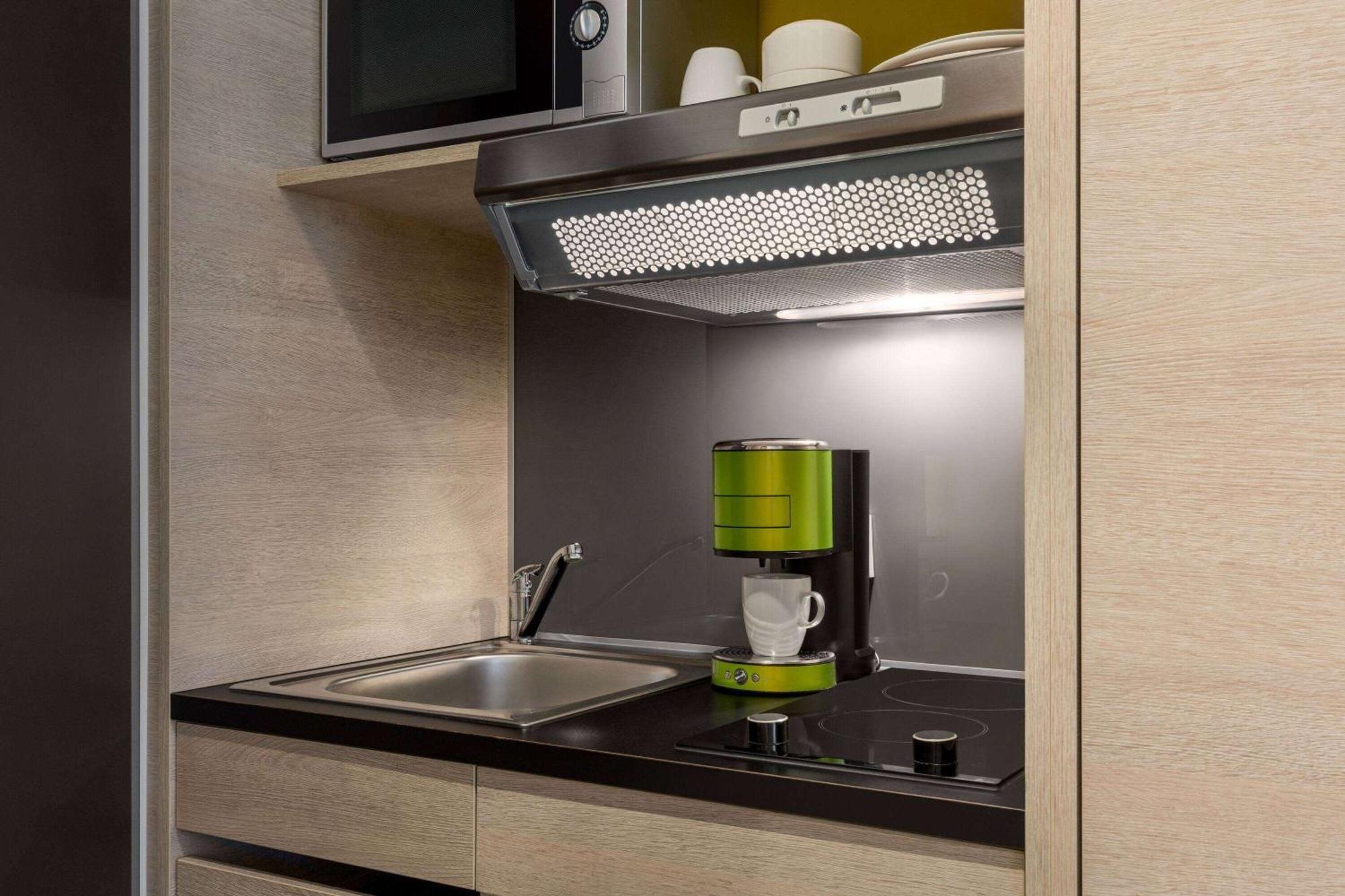 Vienna House Easy By Wyndham Osnabrueck City & Apartments Bagian luar foto